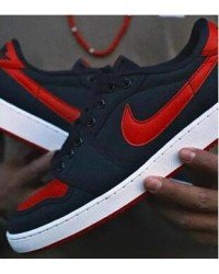 Air Jordan 1 KO Low Bred